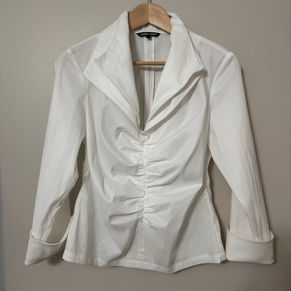 Samuel Dong Classic White Top
